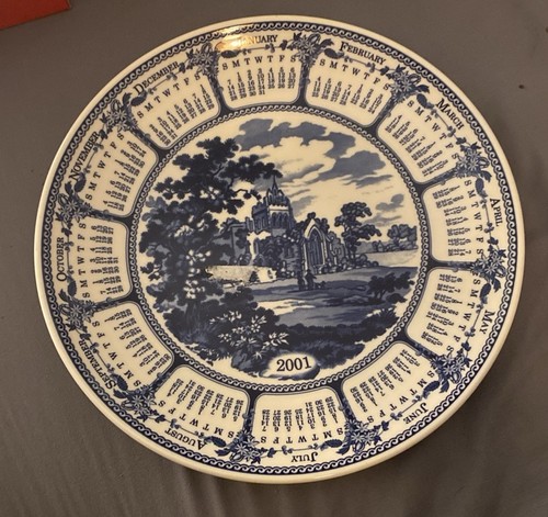 Wedgwood plate blue white - plate,