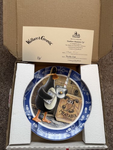 Wallace gromit collectible - &,